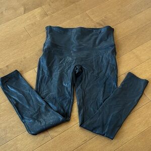 NWOT SPANX Faux Leather Leggings in Large